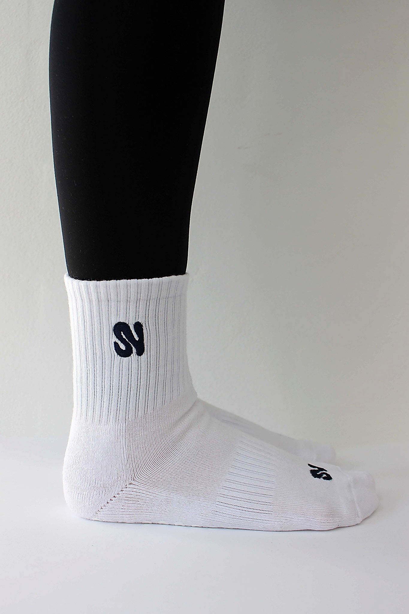 Grip Sock - Classic White / Navy